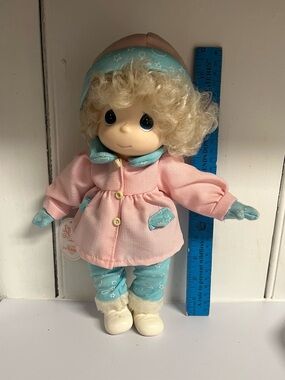 Precious Moments Glenda 1998 12"
